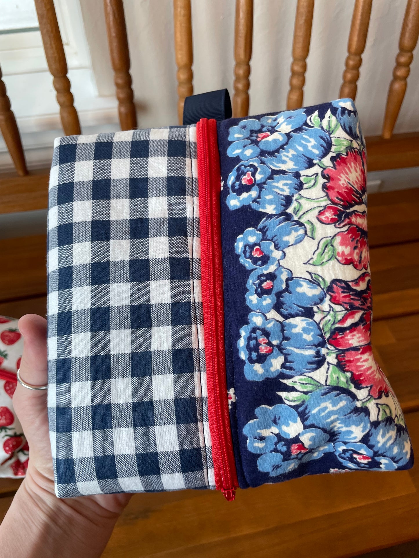 Gingham & Blooms Zip Bag