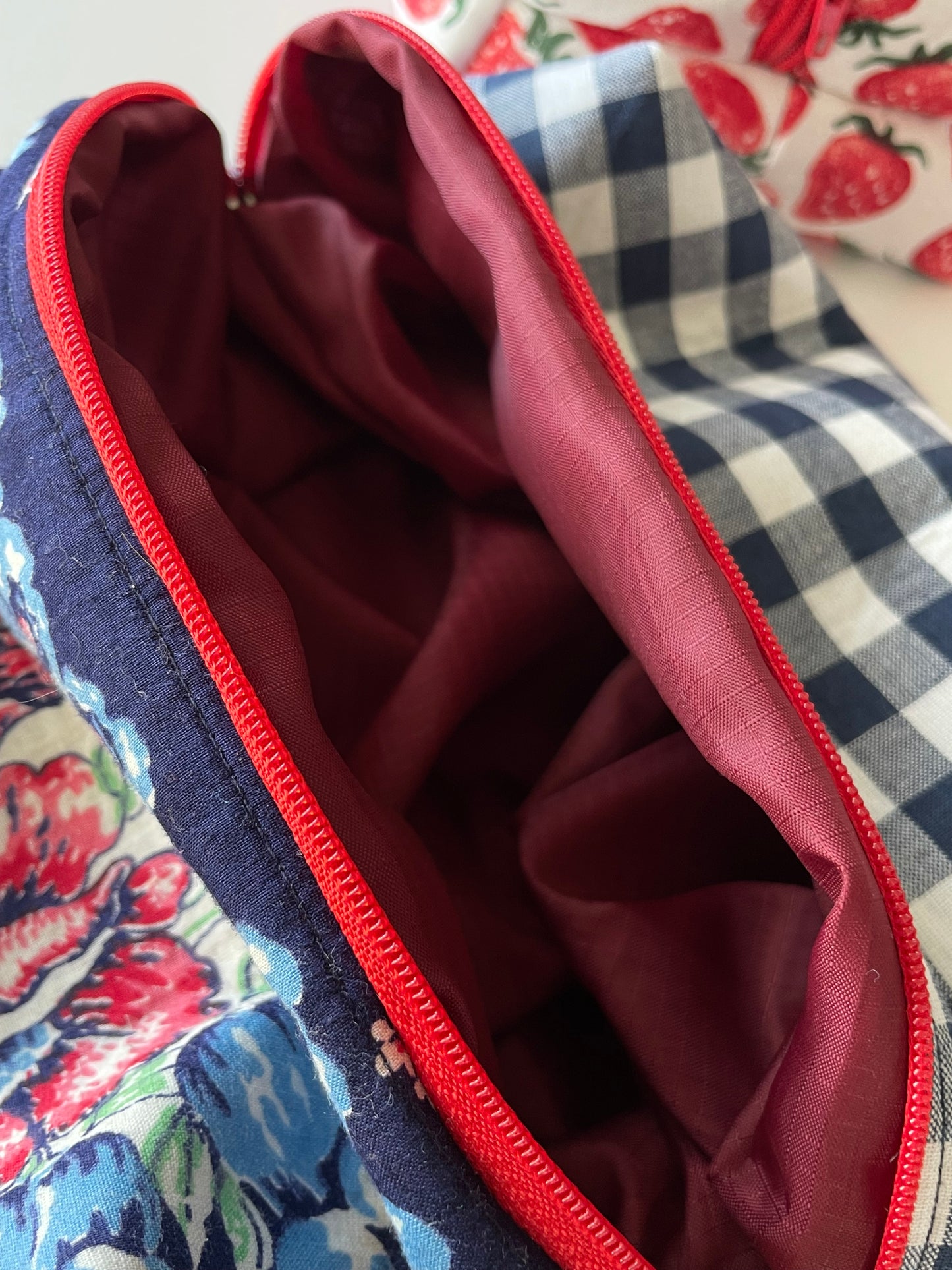 Gingham & Blooms Zip Bag